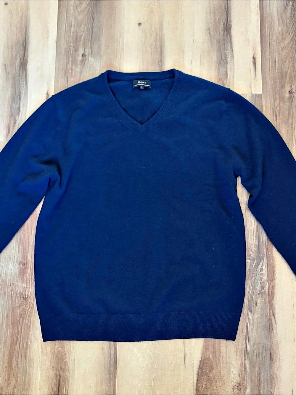 Quince Mongolian Cashmere V-Neck Sweater Men's Blue V-Neck Sweater Like New